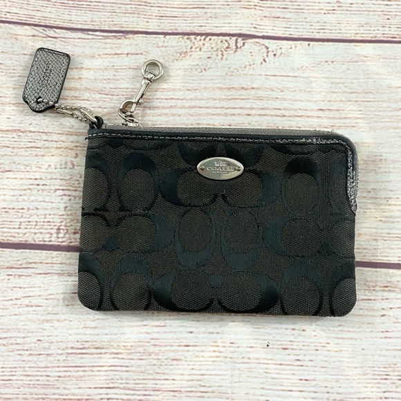 Coach Wristlet - Picture 1 of 7
